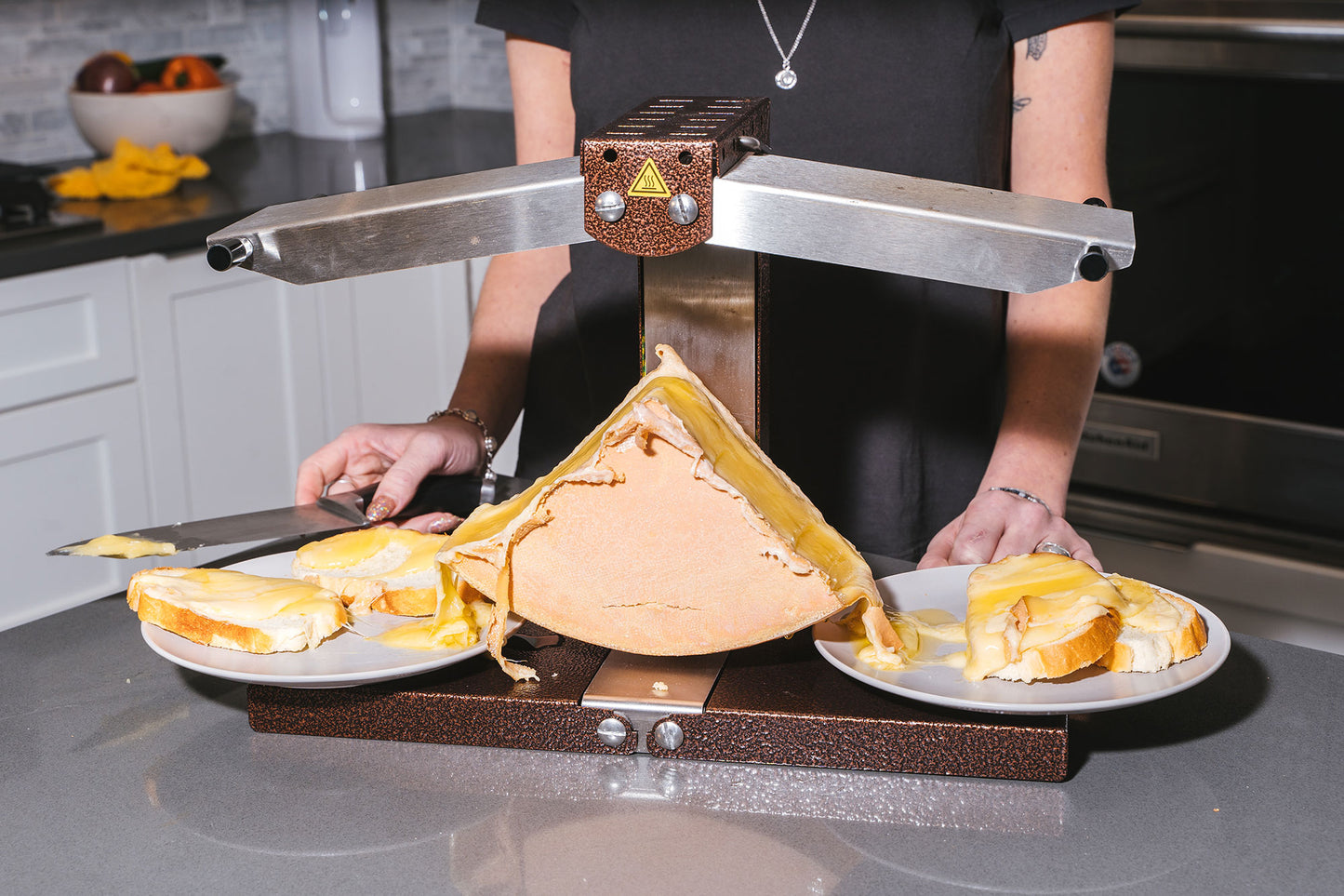 Quarter Round Raclette Machine