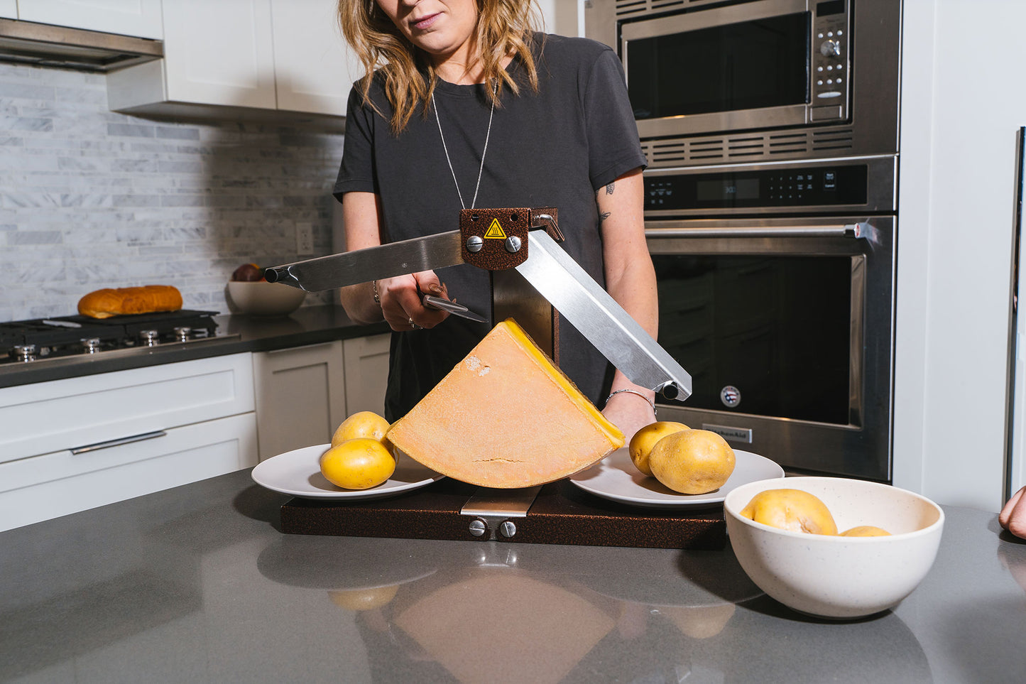 Quarter Round Raclette Machine